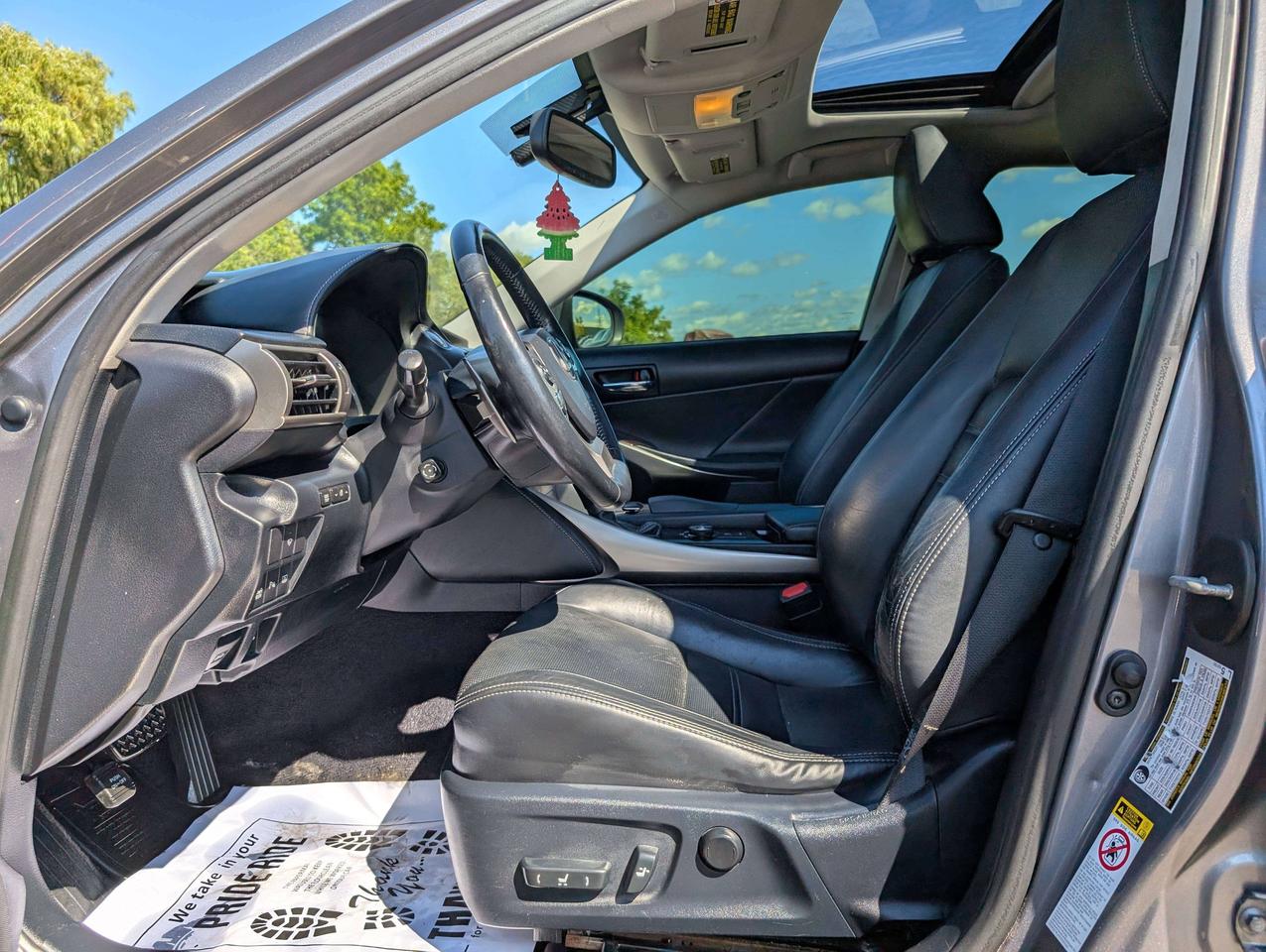 2014 Lexus IS 250 AWD Photo