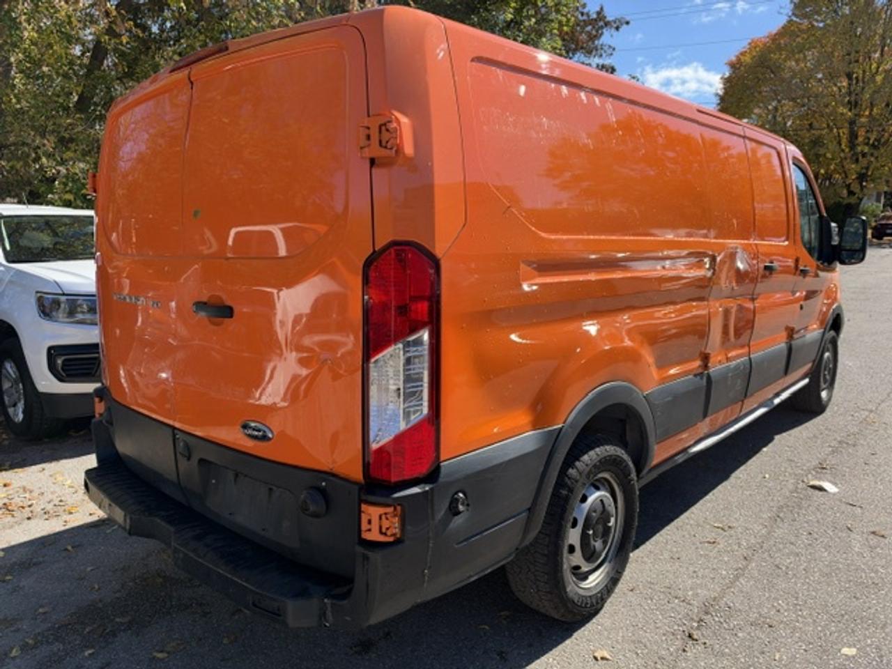 2019 Ford Transit 150 T-150 148" LOW RF Photo