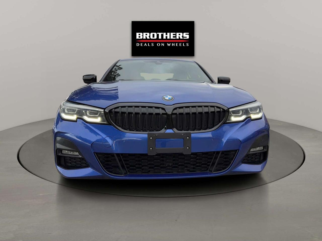 2022 BMW 3 Series 330i xDrive M Pkg No Accident Red Interior Photo5