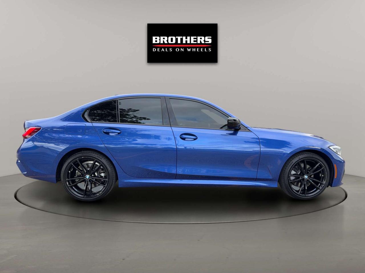2022 BMW 3 Series 330i xDrive M Pkg No Accident Red Interior Photo