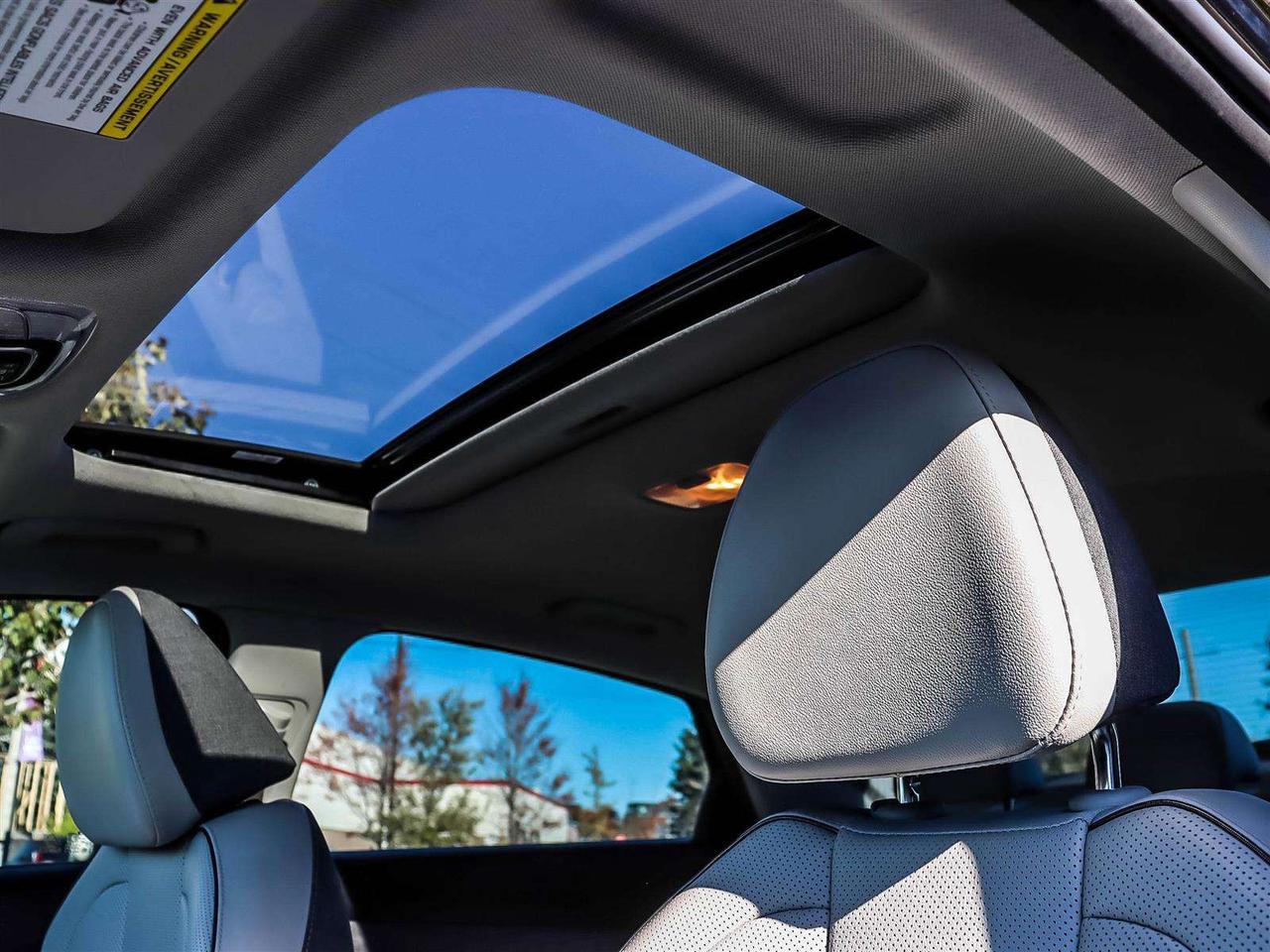 2022 Hyundai Elantra Ultimate Tech Photo