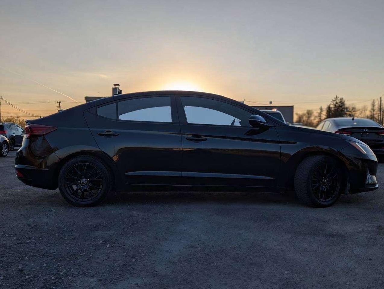 2019 Hyundai Elantra Preferred (One Owner) Photo