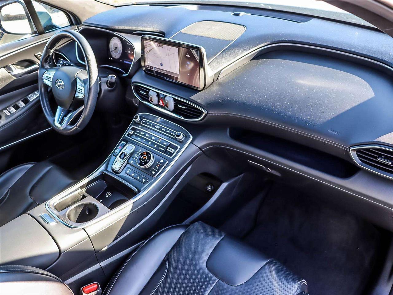 2023 Hyundai Santa Fe Ultimate Calligraphy Photo