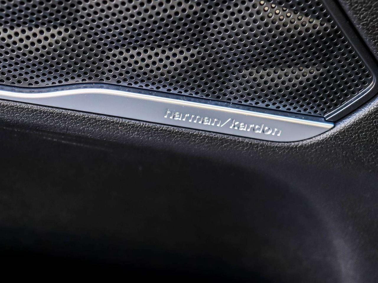 2023 Hyundai Santa Fe Ultimate Calligraphy Photo