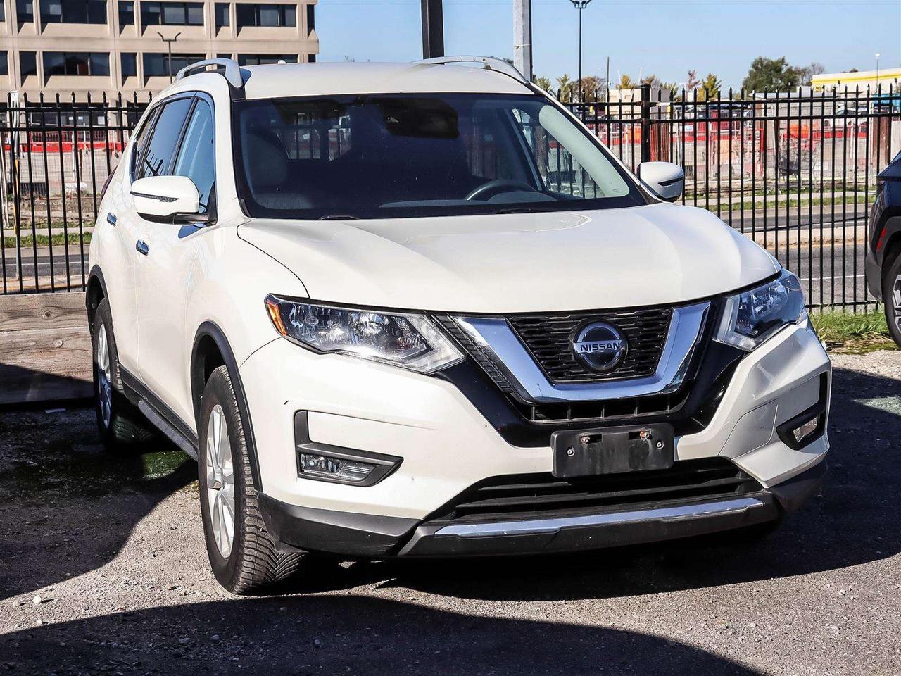 2019 Nissan Rogue SV Photo
