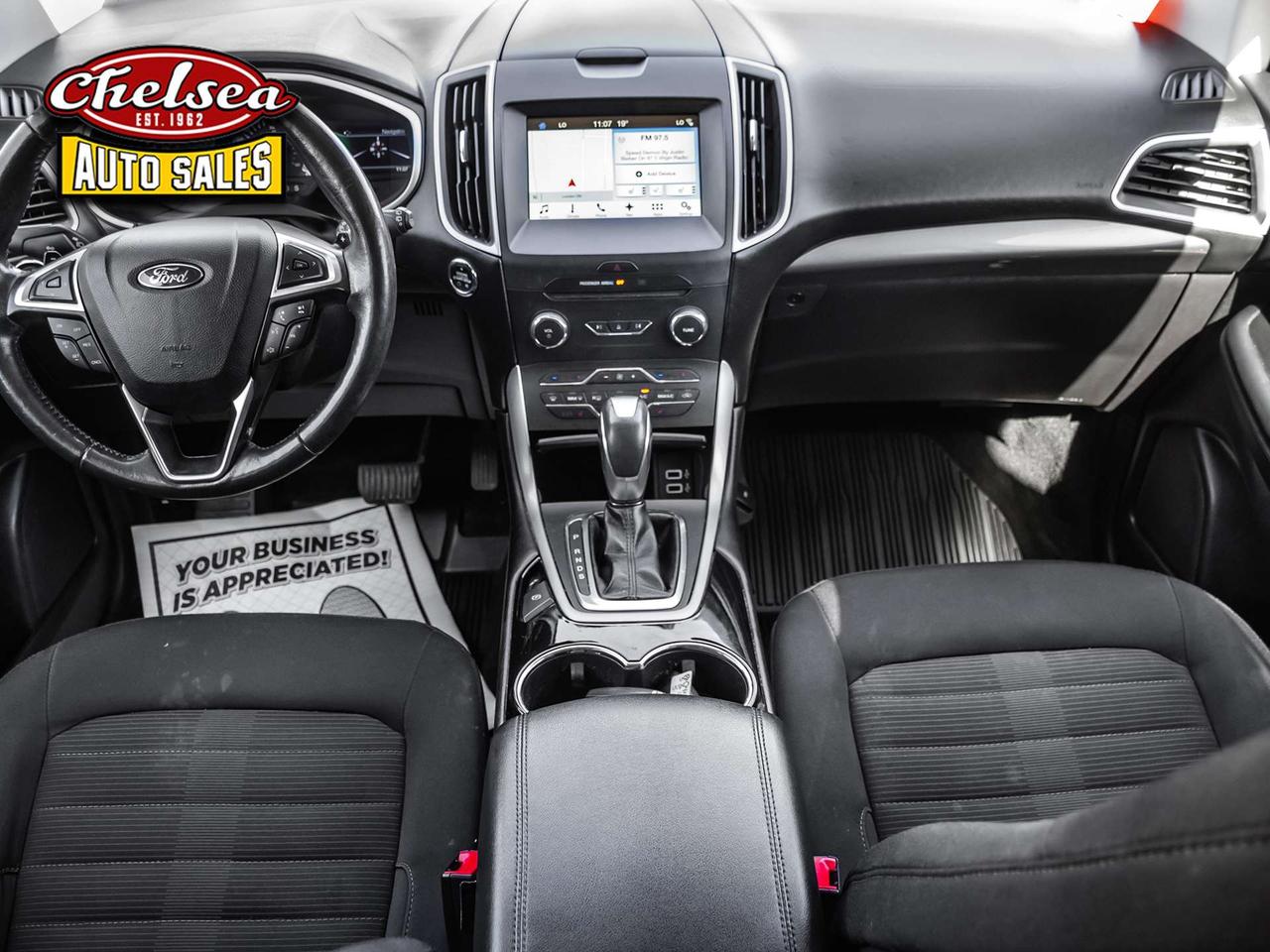 2017 Ford Edge SEL FWD Photo