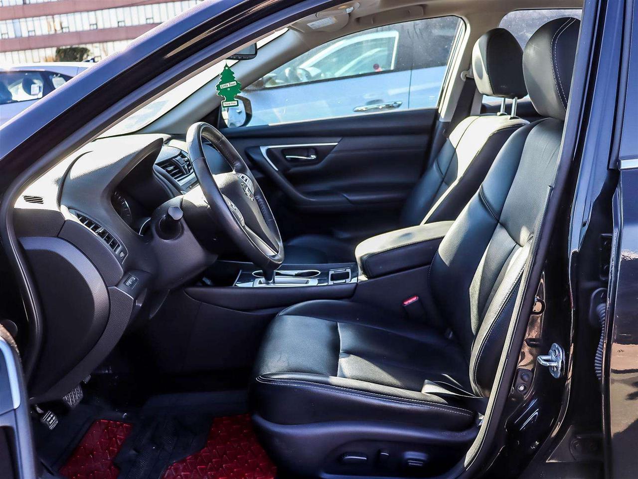 2016 Nissan Altima 2.5 SL Tech Photo