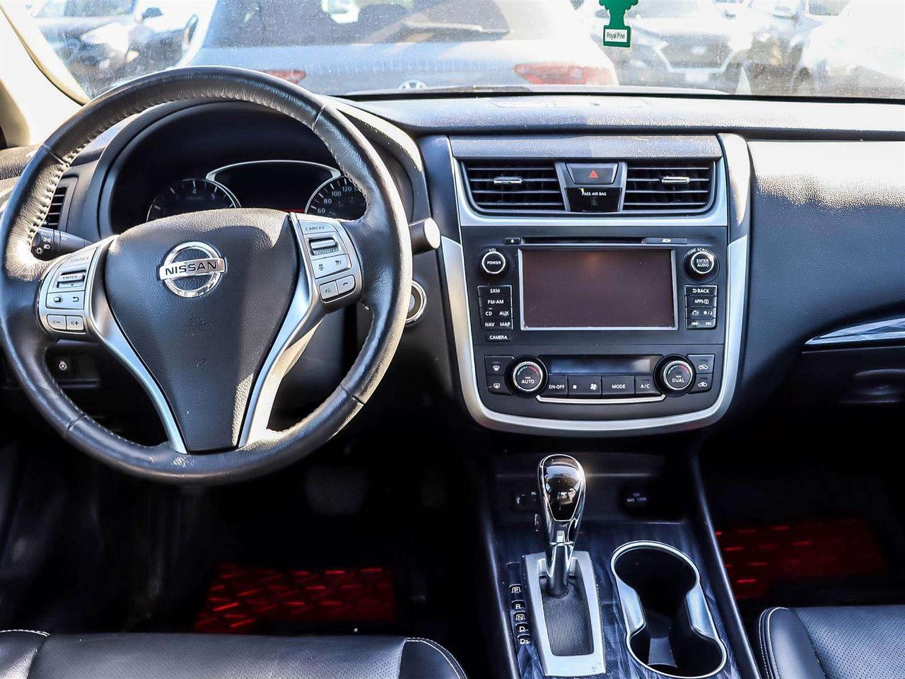 2016 Nissan Altima 2.5 SL Tech Photo