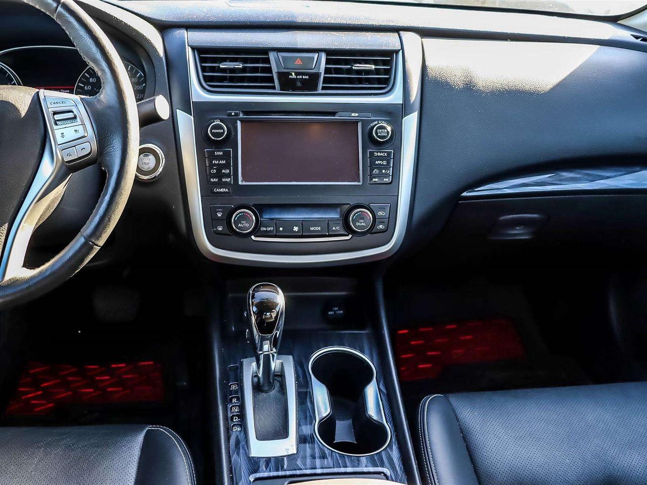 2016 Nissan Altima 2.5 SL Tech Photo