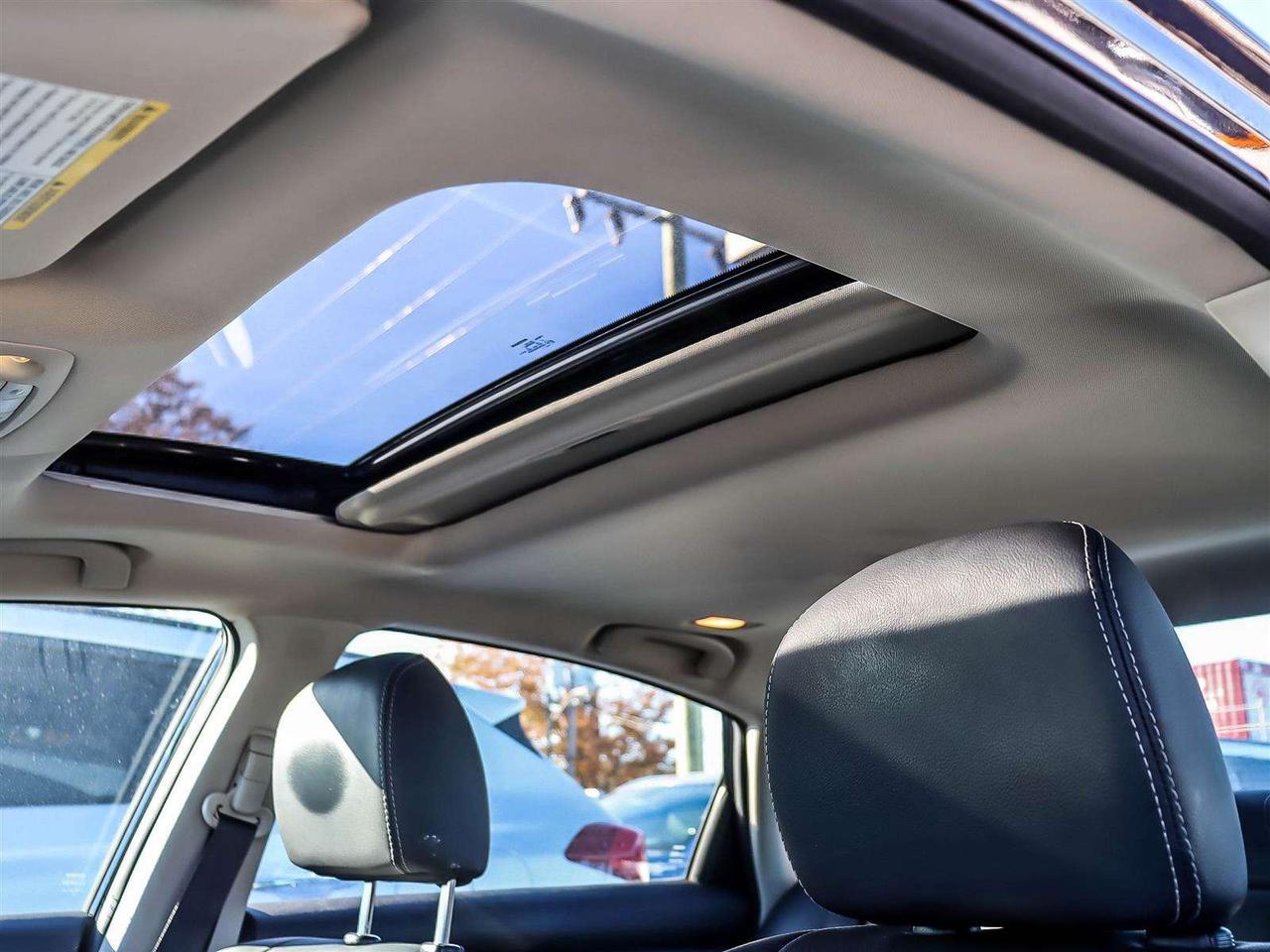 2016 Nissan Altima 2.5 SL Tech Photo