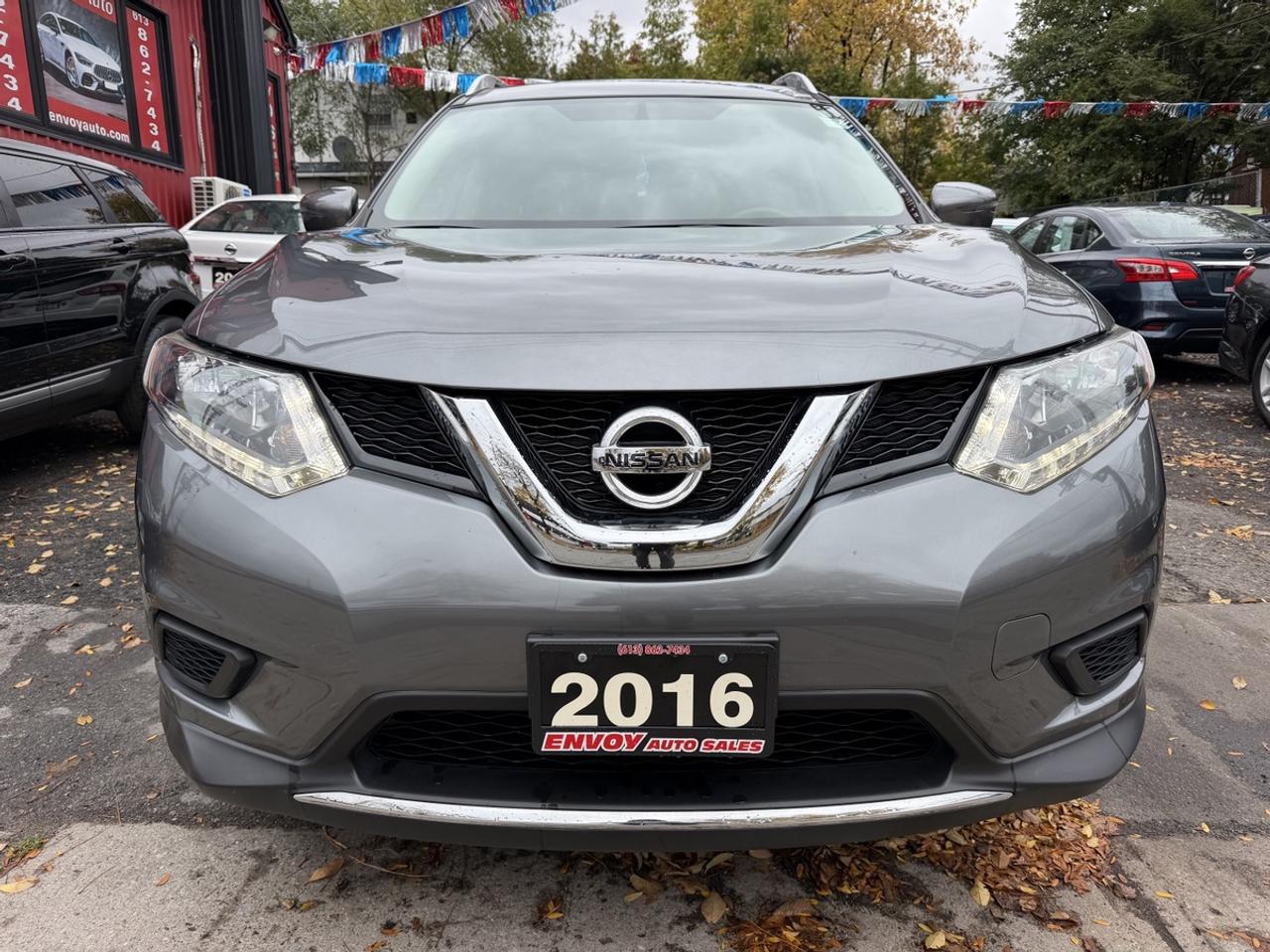 2016 Nissan Rogue S Photo