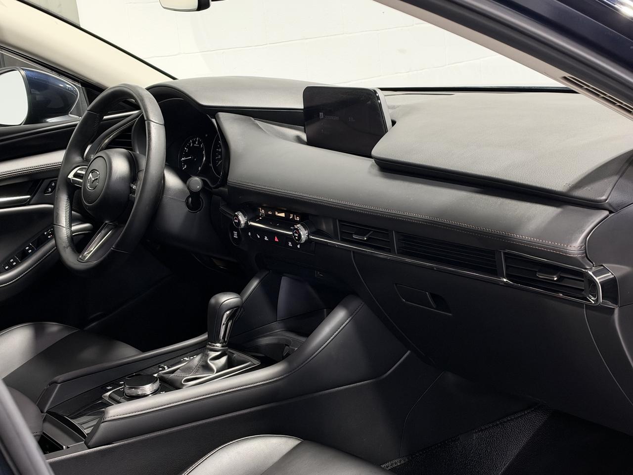 2019 Mazda MAZDA3 GS Photo