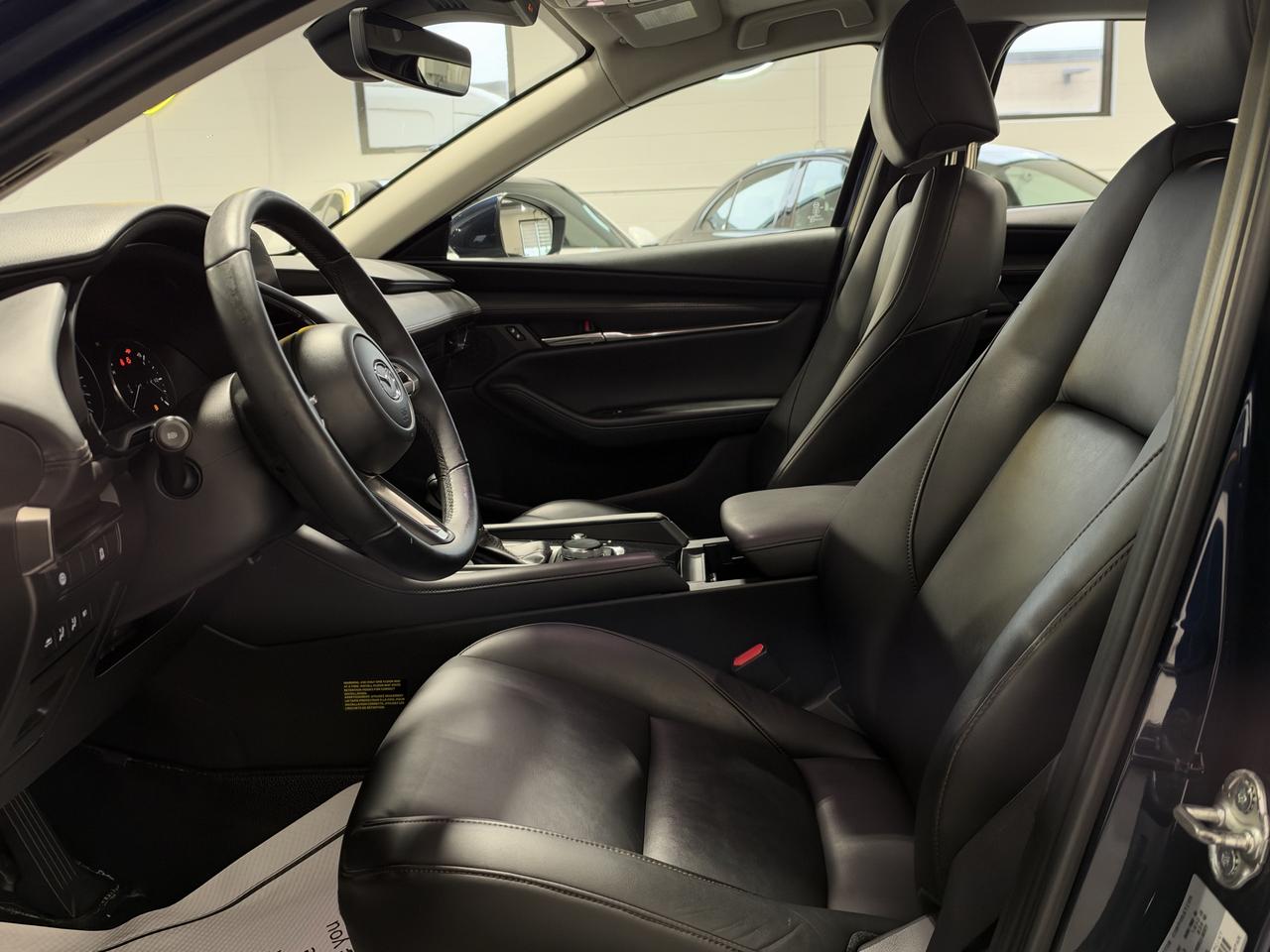 2019 Mazda MAZDA3 GS Photo