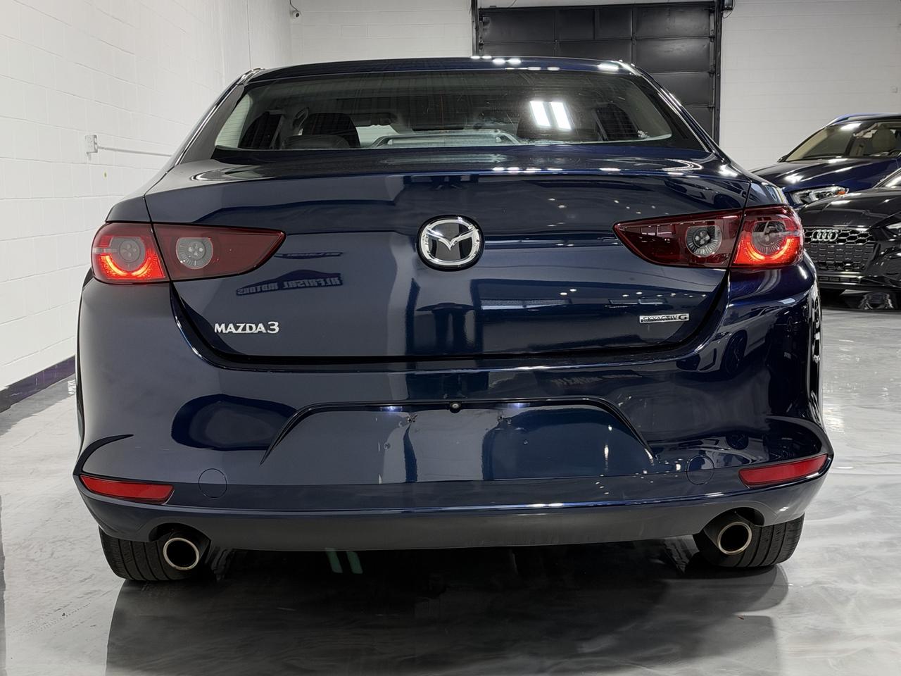2019 Mazda MAZDA3 GS Photo1