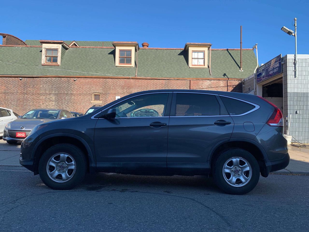 2012 Honda CR-V LX Photo1