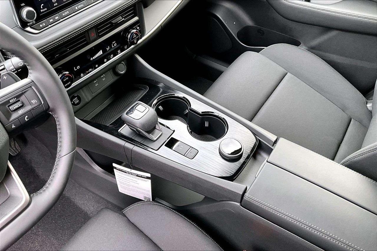 2026 Nissan Rogue S AWD Photo