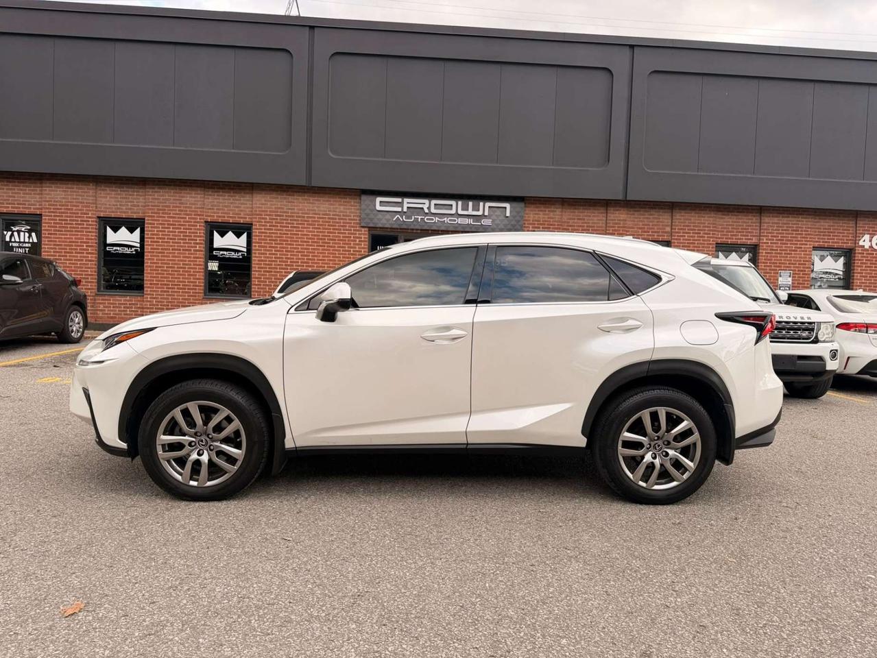 2021 Lexus NX NX 300 AWD, PREMIUM PKG, SUNROOF, NO ACCIDENT Photo