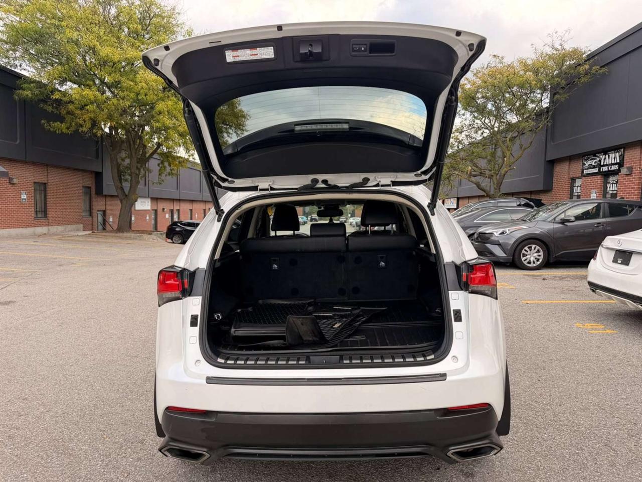 2021 Lexus NX NX 300 AWD, PREMIUM PKG, SUNROOF, NO ACCIDENT Photo