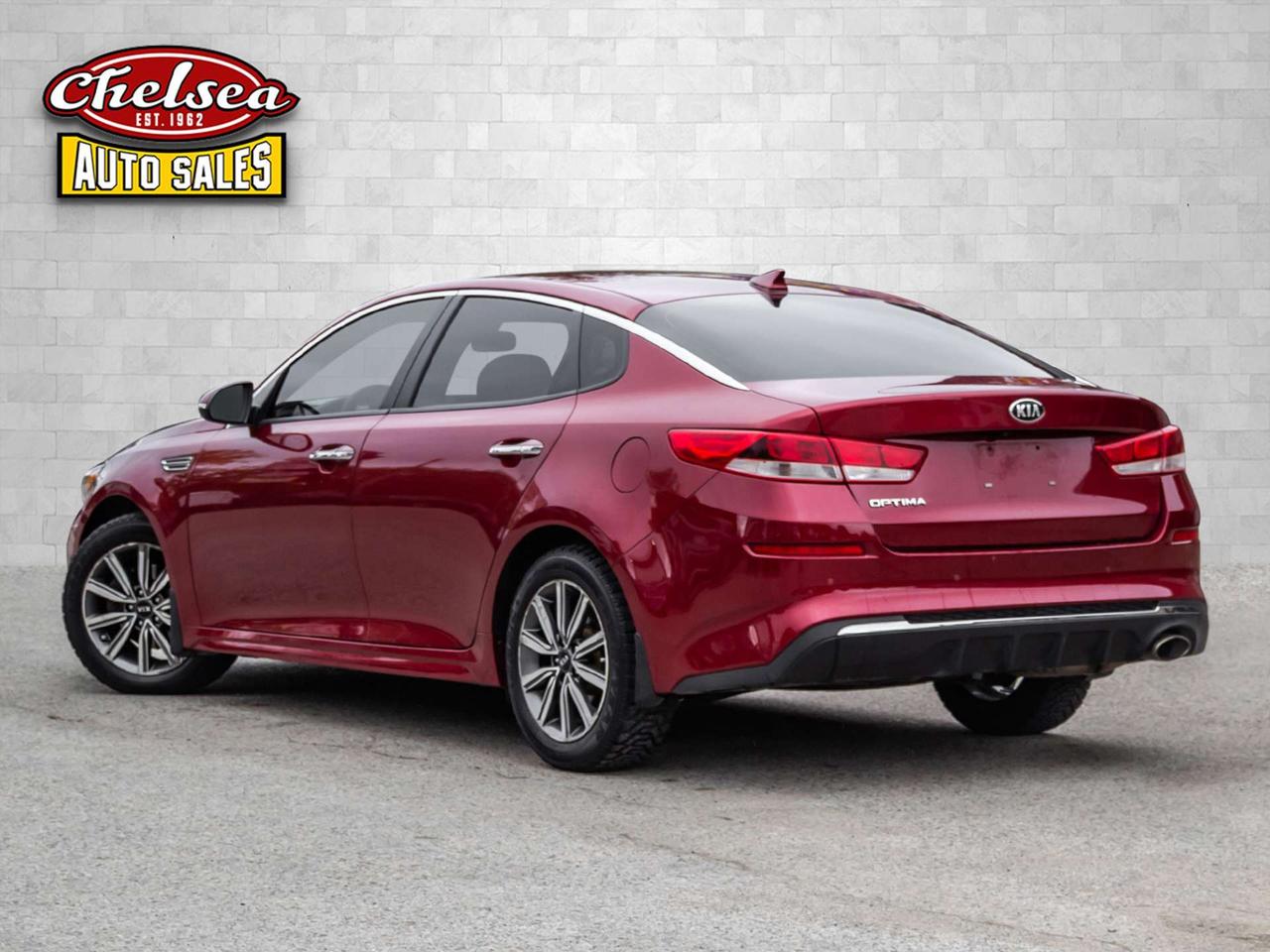 2019 Kia Optima LX Photo
