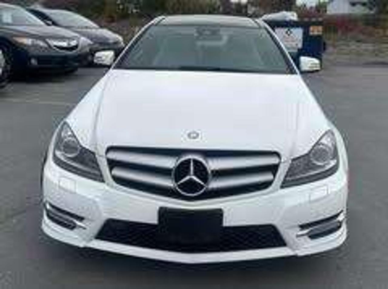 2013 Mercedes-Benz C-Class C350 - LUXURY CAR AND SERVICE Photo1