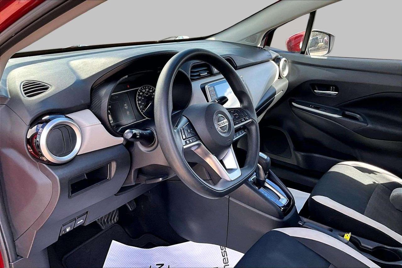 2021 Nissan Versa SV / FWD / 90 DAYS NO PAYMENTS Photo1