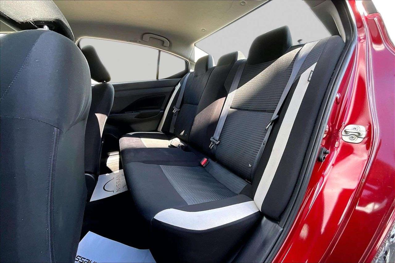 2021 Nissan Versa SV / FWD / 90 DAYS NO PAYMENTS Photo