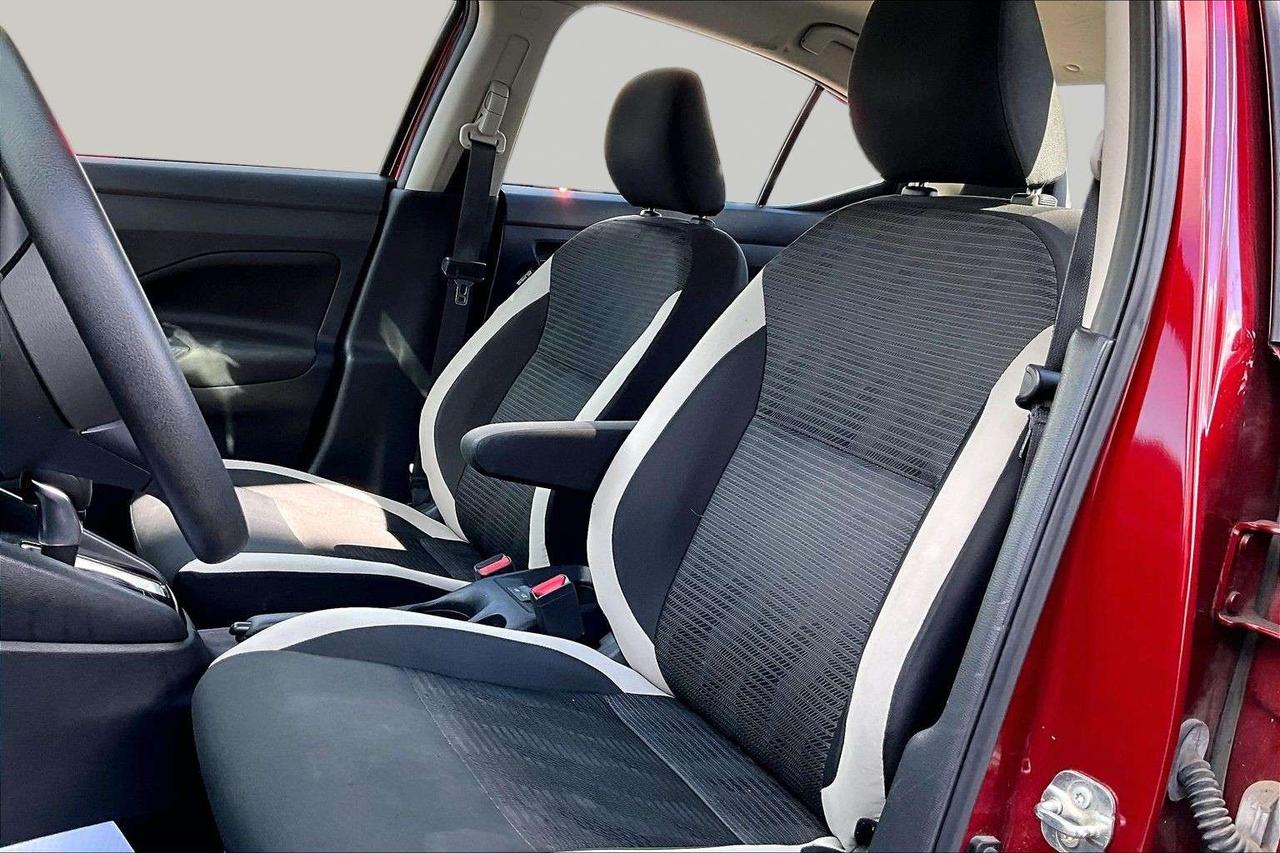 2021 Nissan Versa SV / FWD / 90 DAYS NO PAYMENTS Photo