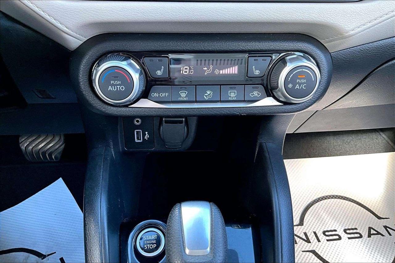 2021 Nissan Versa SV / FWD / 90 DAYS NO PAYMENTS Photo