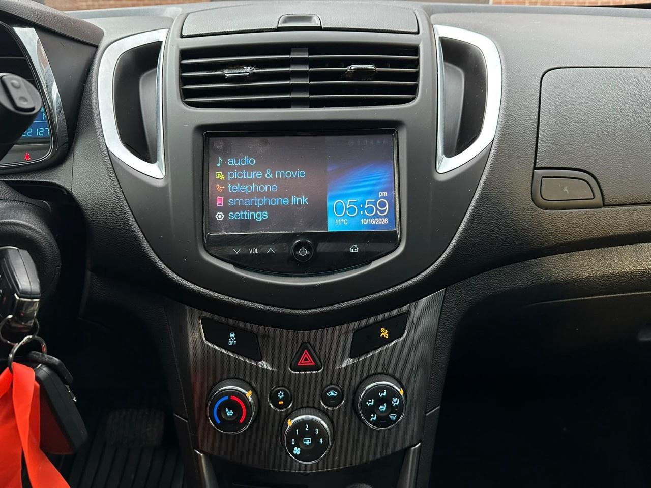 2016 Chevrolet Trax FWD 4dr LTZ Photo