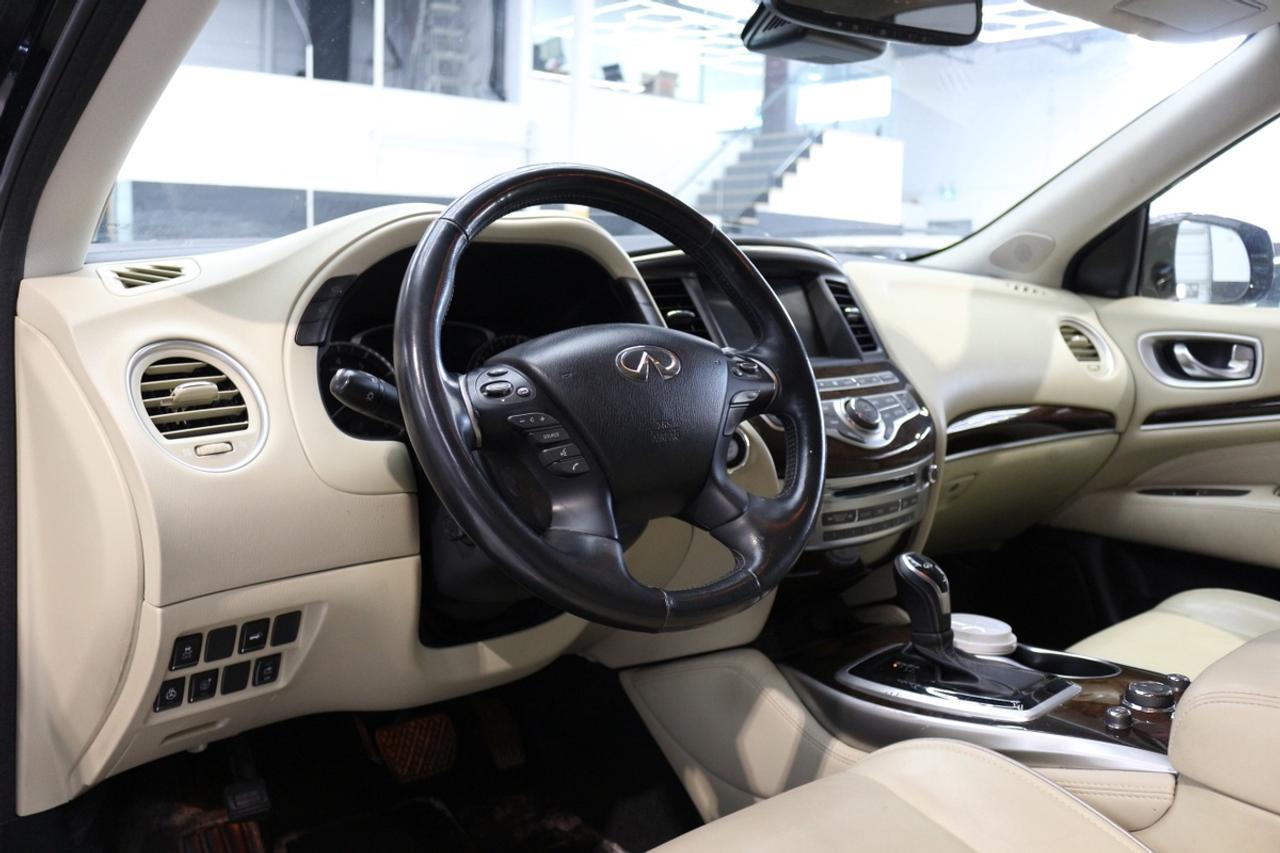 2020 Infiniti QX60 LUXE AWD - CLEAN CRFAX/ 7 SEATS/AWD Photo