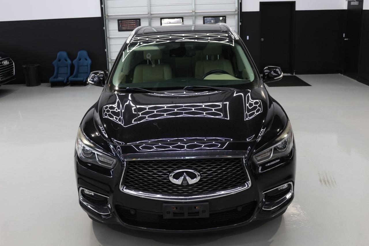 2020 Infiniti QX60 LUXE AWD - CLEAN CRFAX/ 7 SEATS/AWD Photo