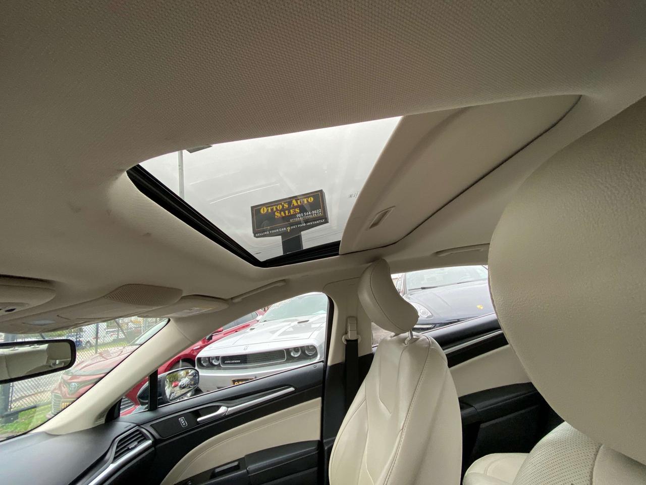 2018 Ford Fusion Hybrid Titanium Photo