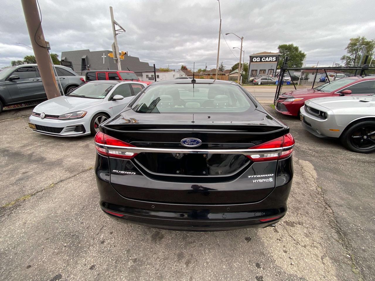 2018 Ford Fusion Hybrid Titanium Photo