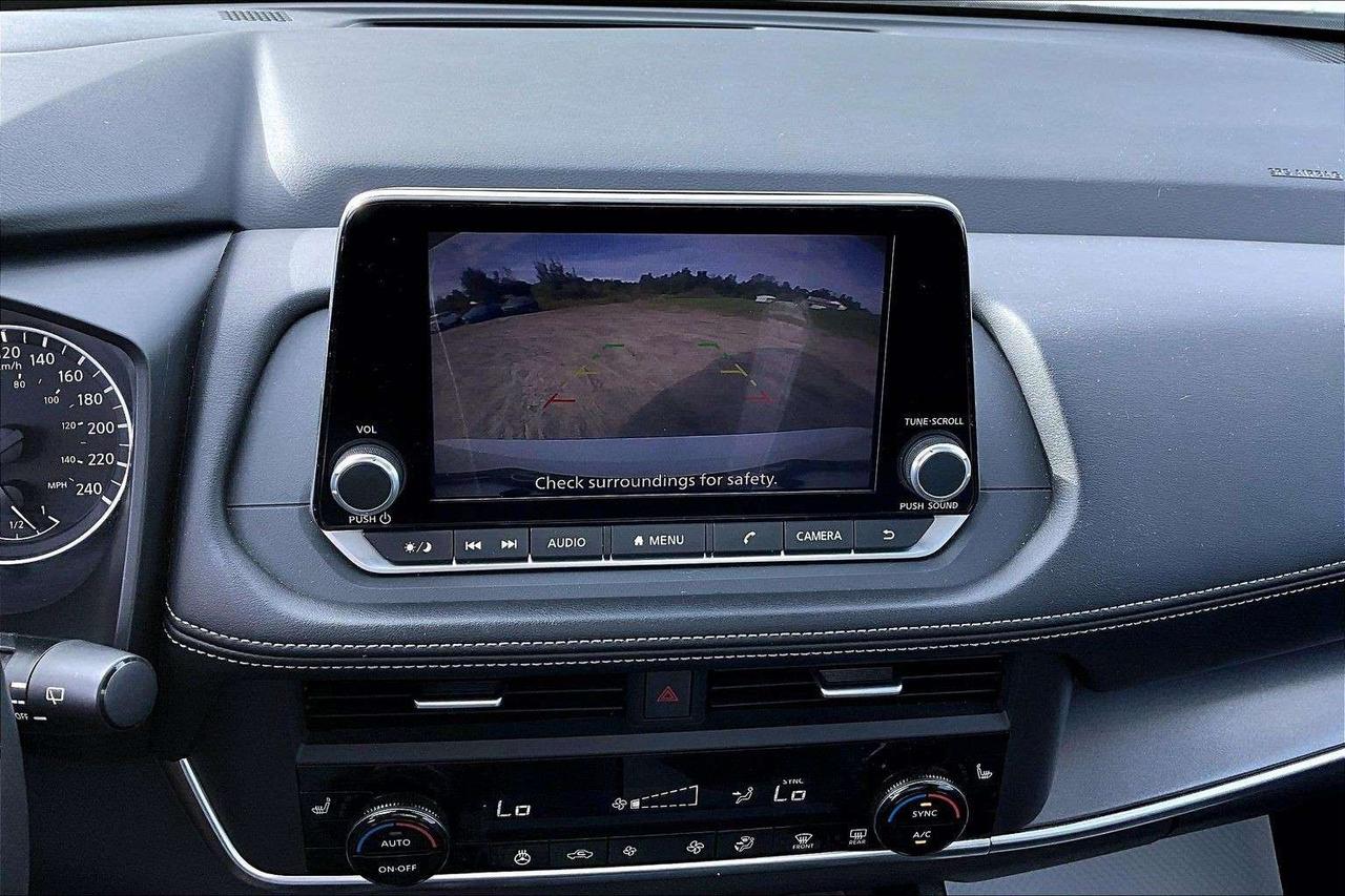 2024 Nissan Rogue SV Moonroof / 90 DAYS NO PAYMENTS Photo