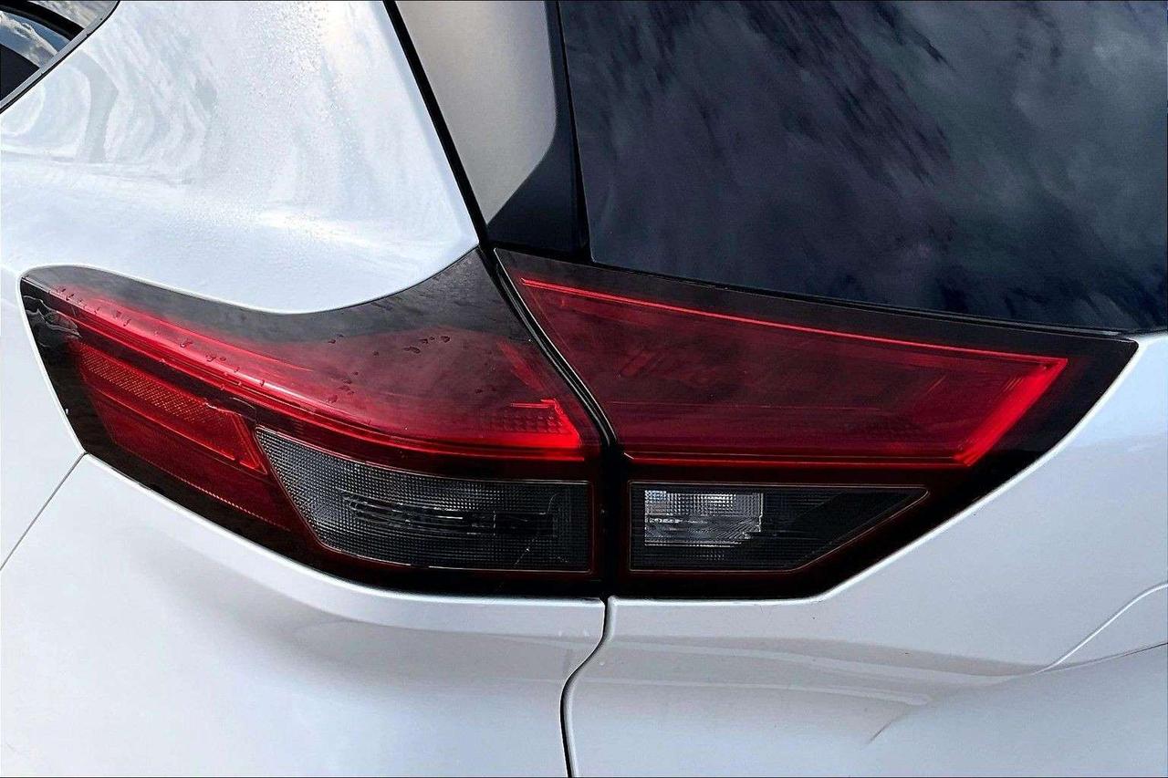2024 Nissan Rogue SV Moonroof / 90 DAYS NO PAYMENTS Photo