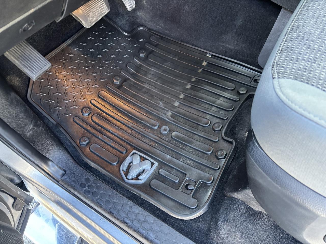 2020 RAM 1500 SLT ~CLEAN CARFAX~ Photo