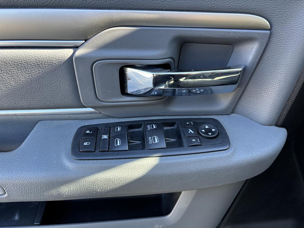 2020 RAM 1500 SLT ~CLEAN CARFAX~ Photo
