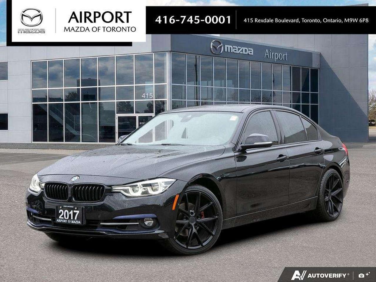 2017 BMW 3 Series 330i xDrive Photo