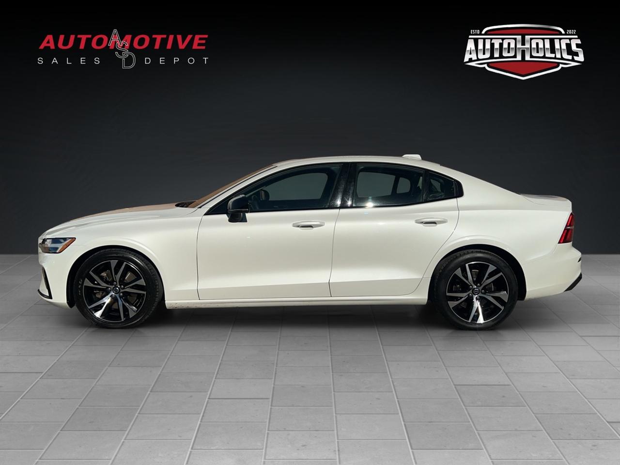 2024 Volvo S60 Core Photo5