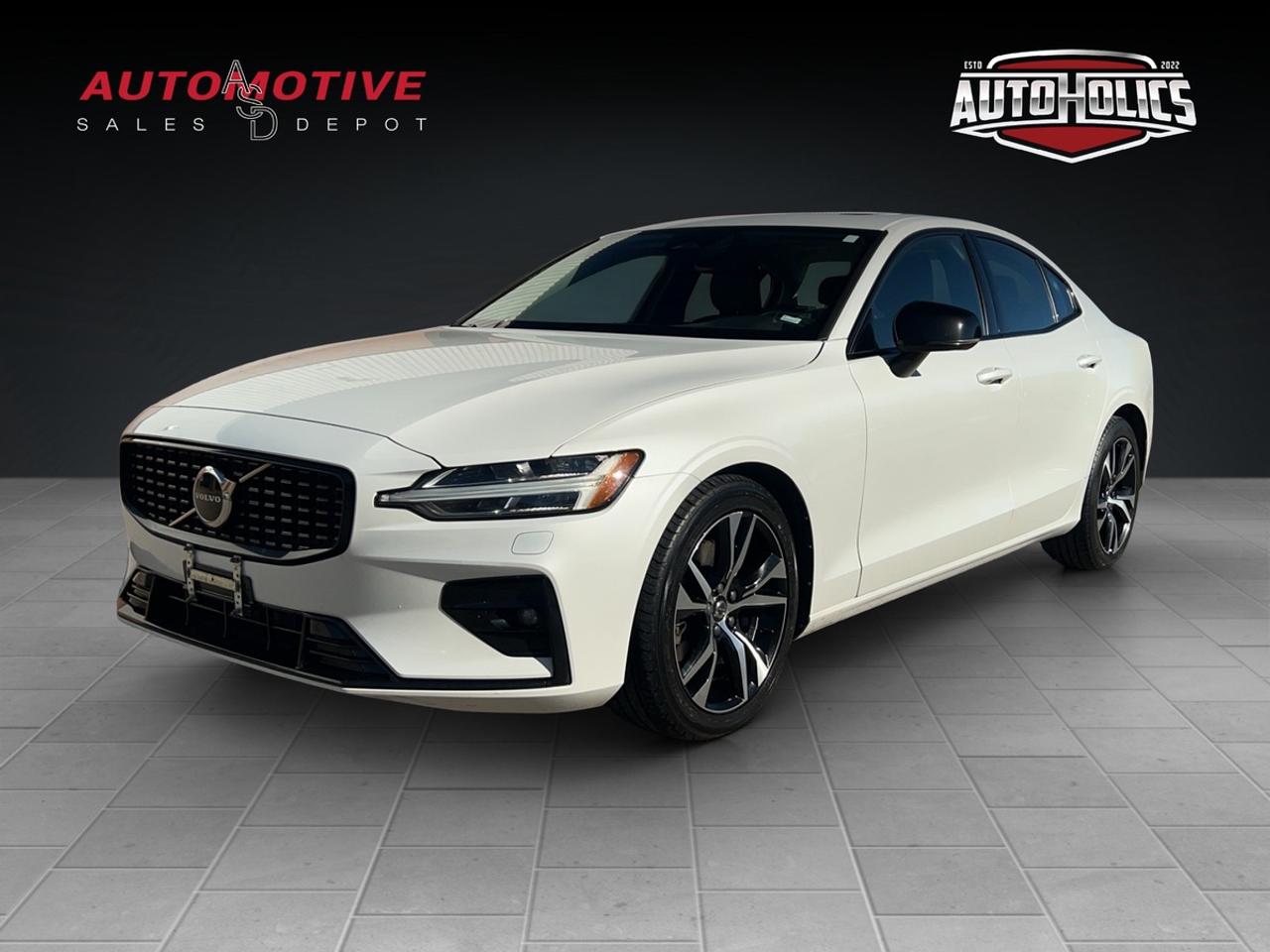2024 Volvo S60 Core Photo