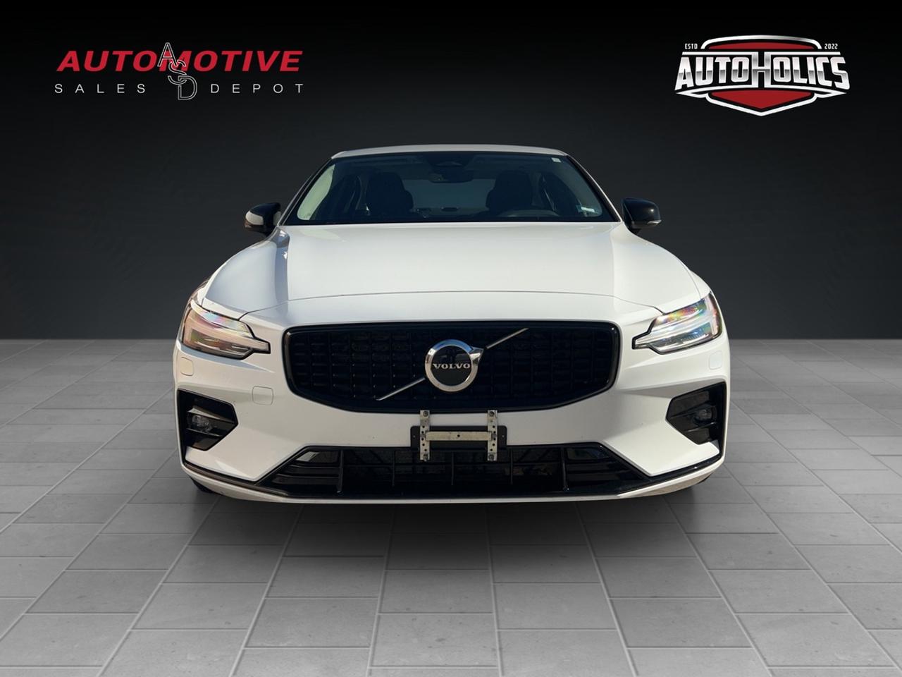 2024 Volvo S60 Core Photo