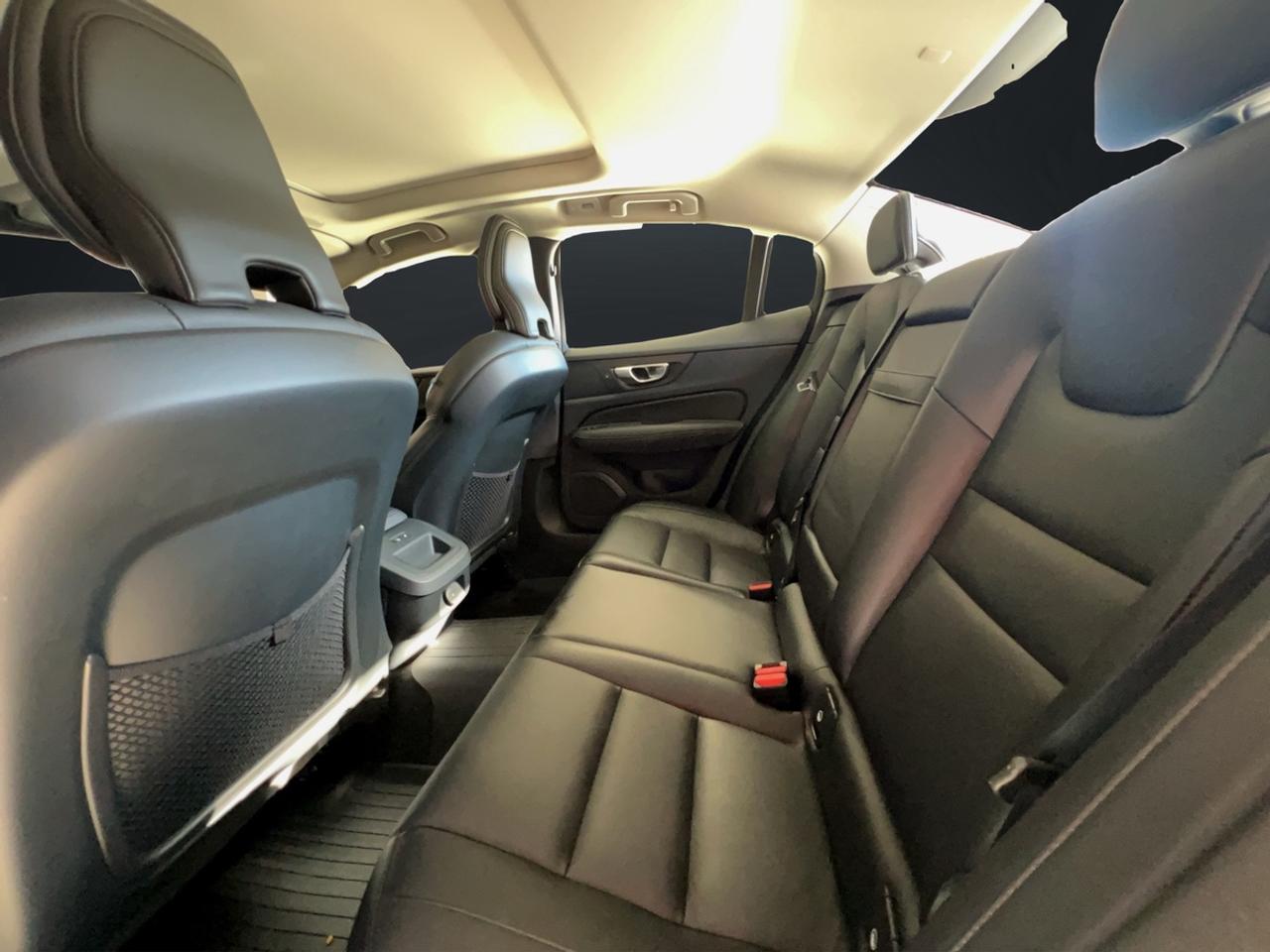 2024 Volvo S60 Core Photo