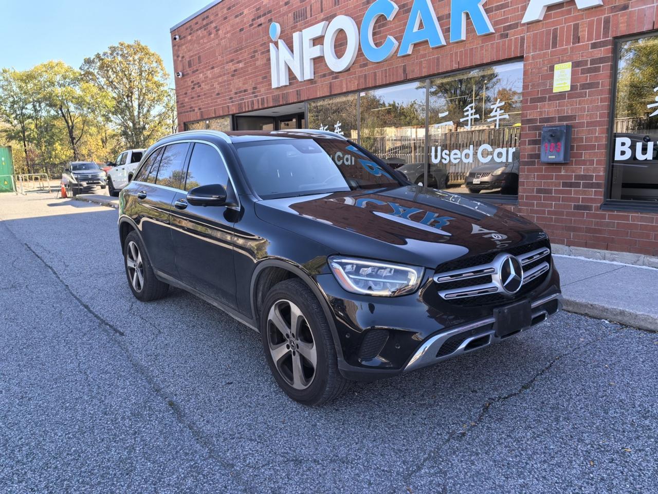 2022 Mercedes-Benz GLC 300 Photo