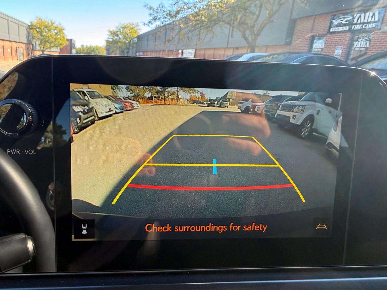 2025 Lexus UX UX 300h CVT, PREMIUM PACKAGE, NO ACCIDENT Photo