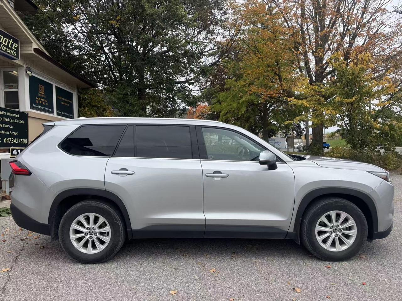2024 Toyota Grand Highlander XLE Photo