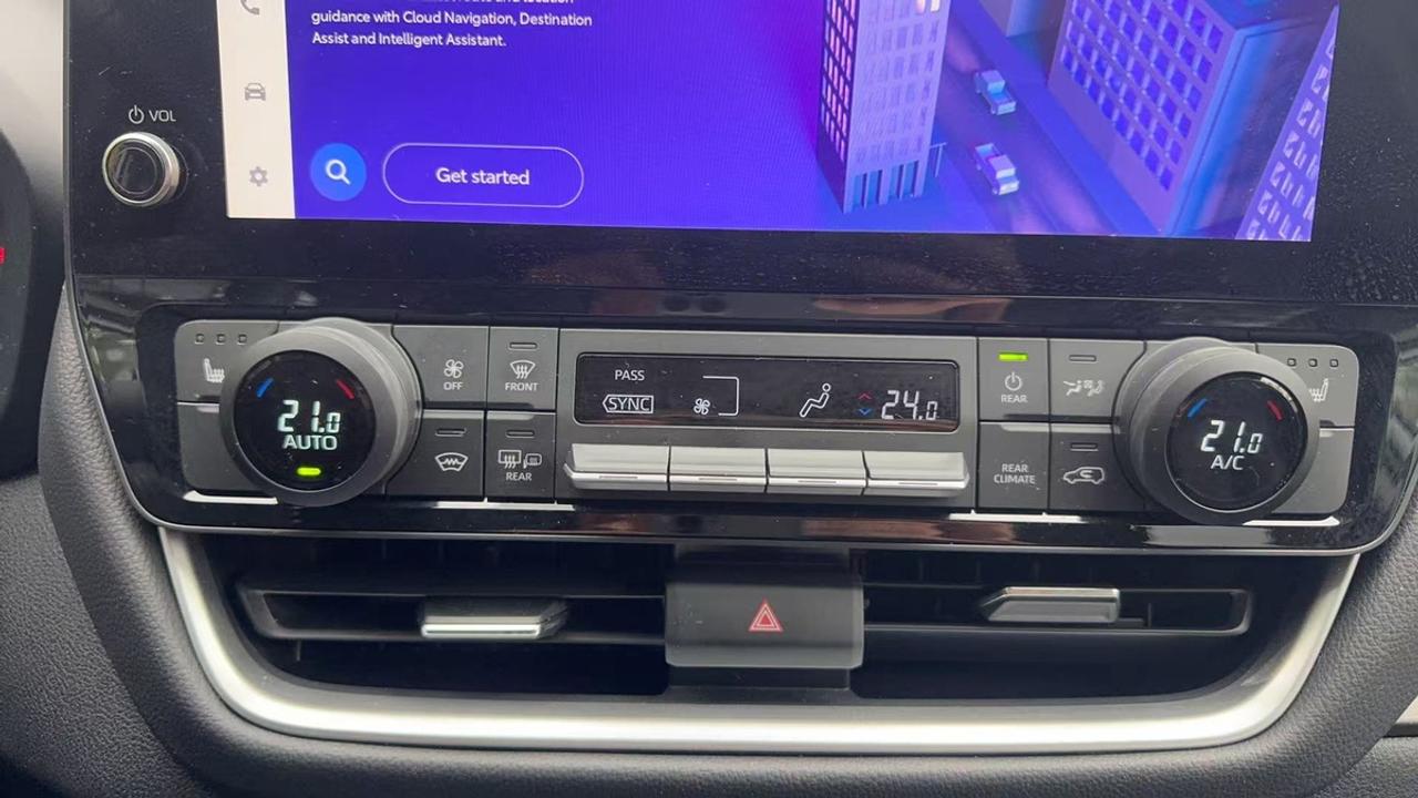 2024 Toyota Grand Highlander XLE Photo