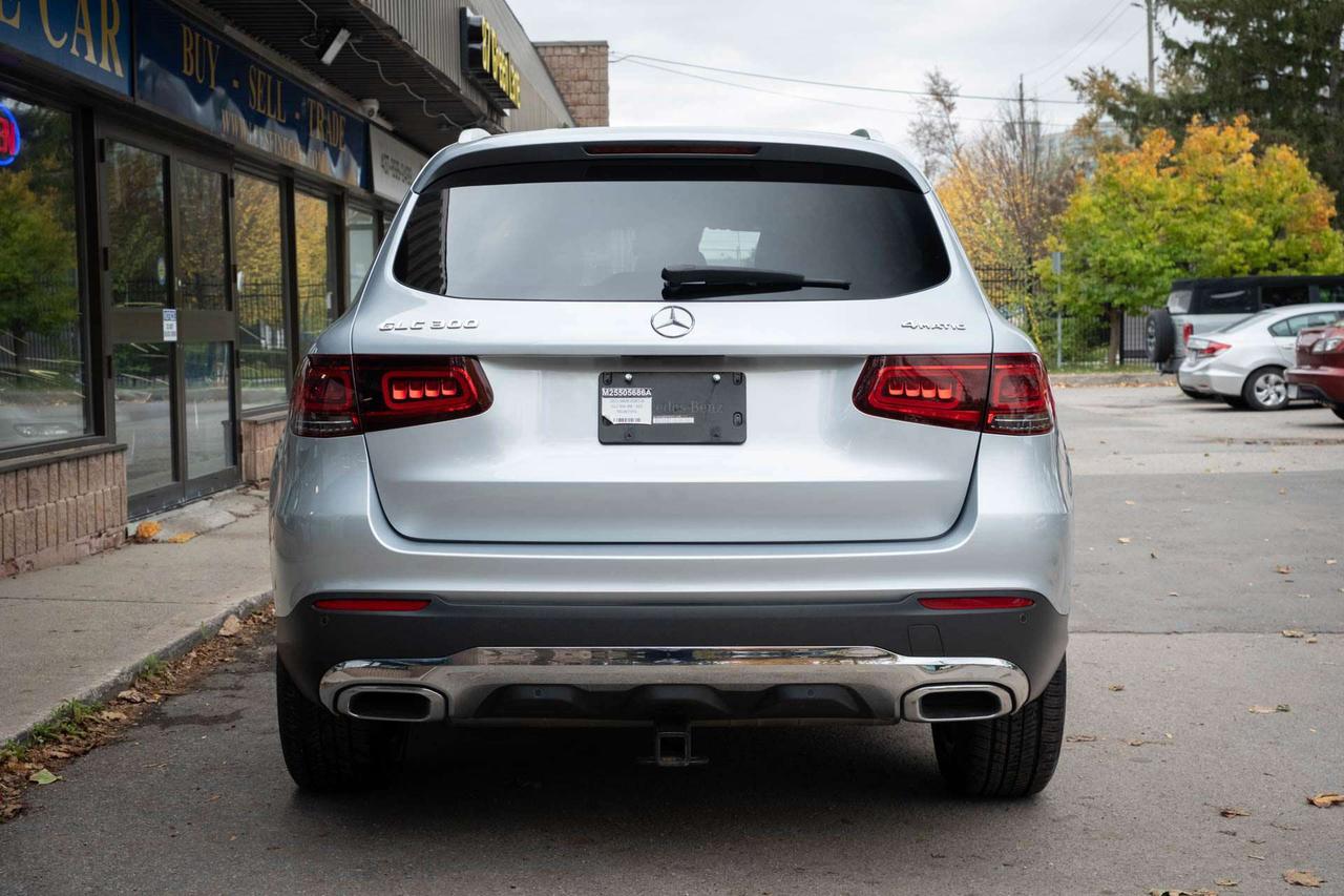 2022 Mercedes-Benz GLC GLC300 4MATIC Photo