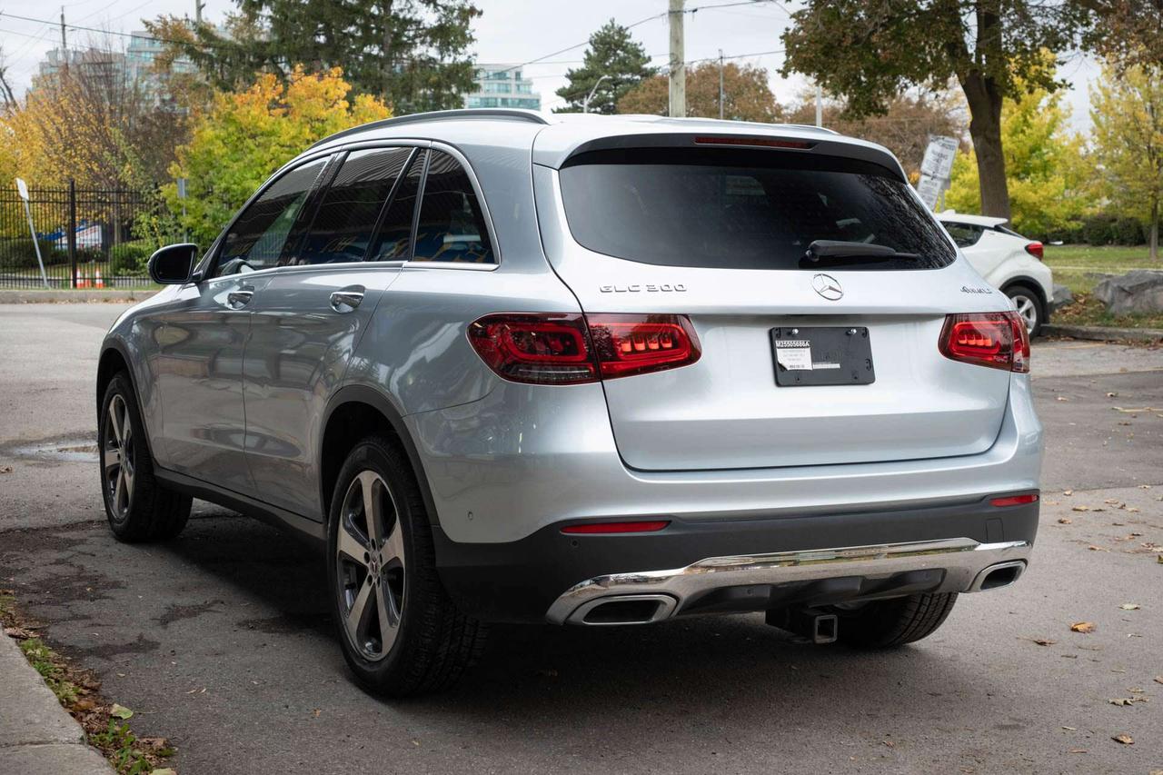 2022 Mercedes-Benz GLC GLC300 4MATIC Photo
