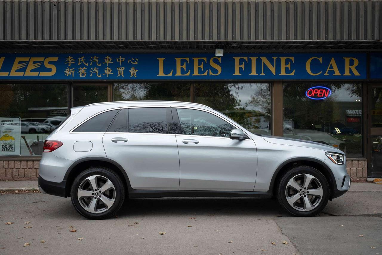 2022 Mercedes-Benz GLC GLC300 4MATIC Photo