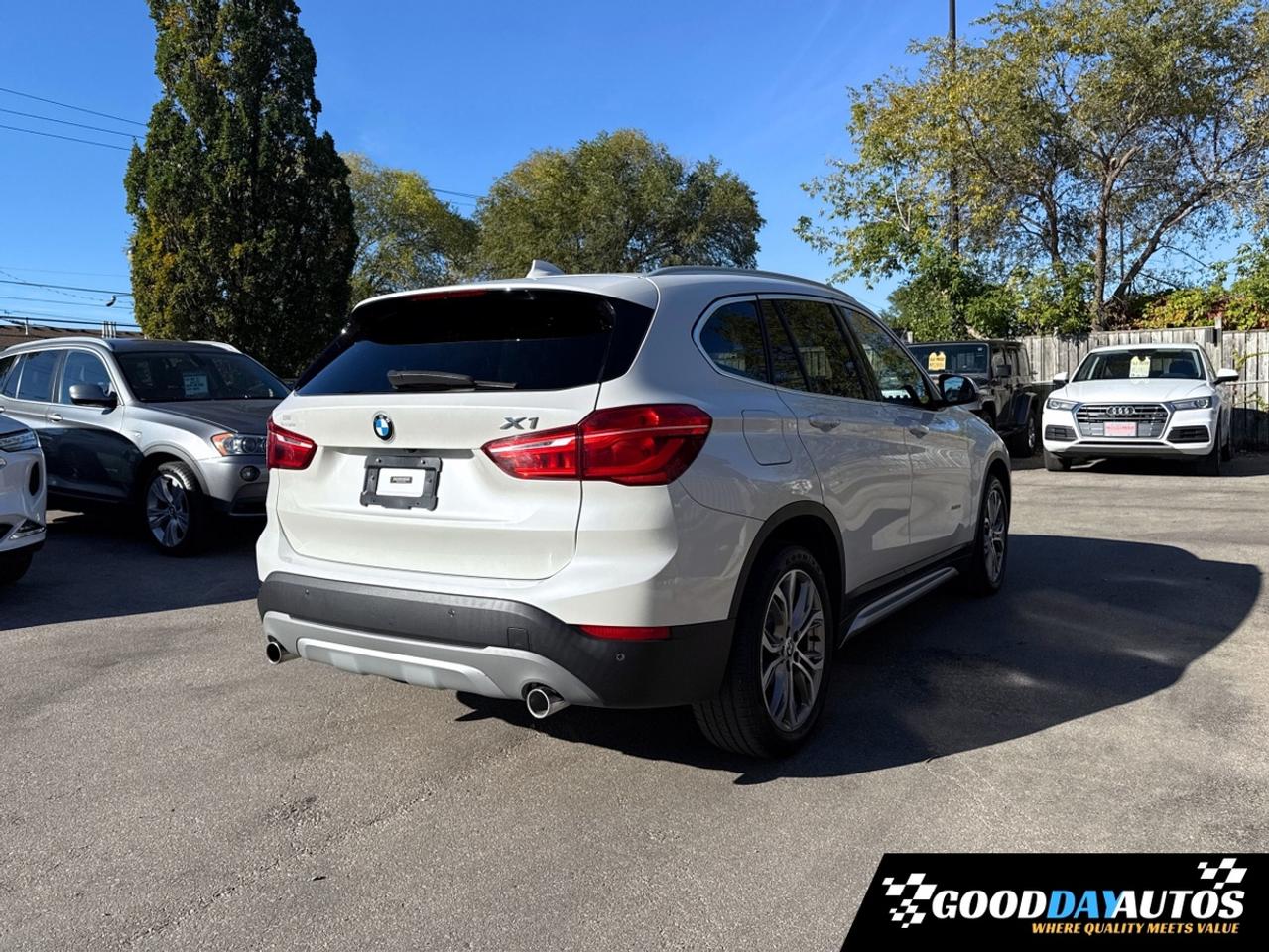 2018 BMW X1 xDrive28i PREMIUM PKG | LOW KMS | CLEAN CARFAX Photo